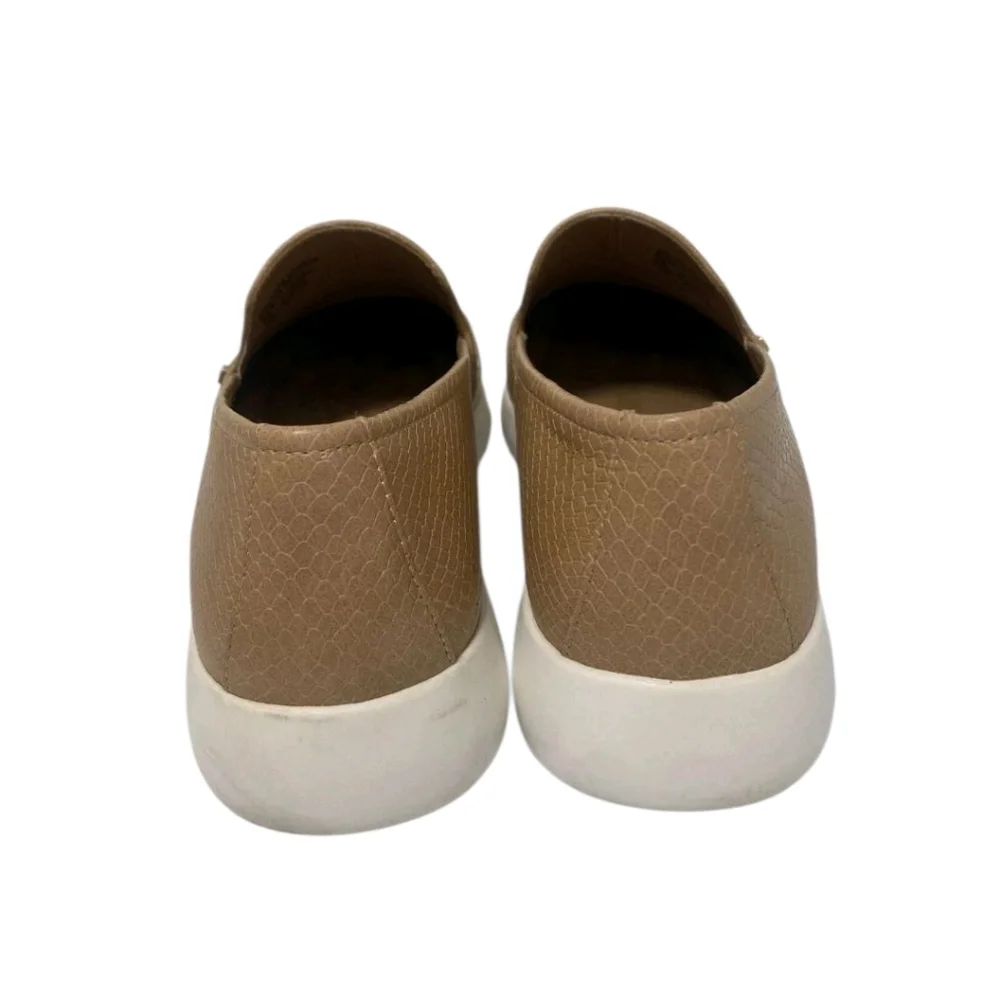 Giani Bernini Women's Tan Slip-On Loafers Memory Foam Size 7.5 M Comfort Shoe - Picture 3 of 4